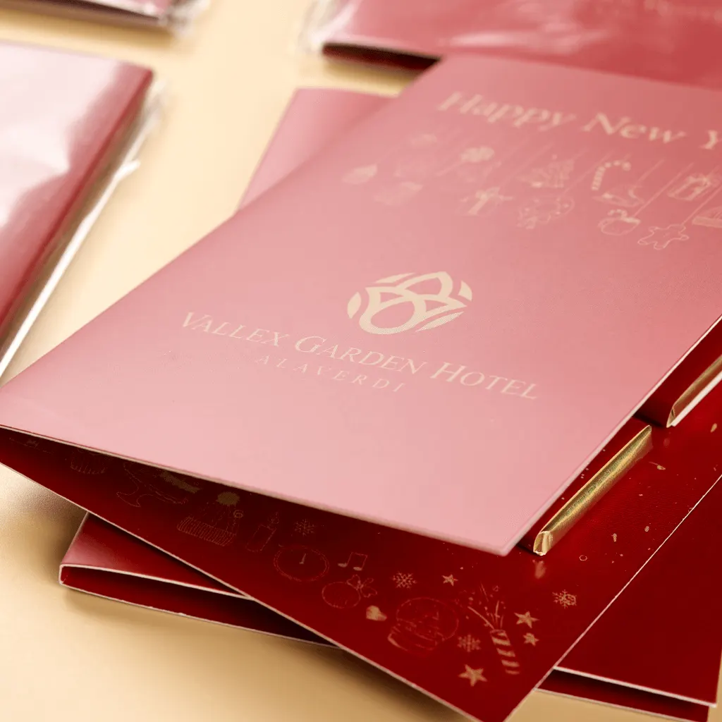 Подарочная продукция для отеля на заказ — фактура