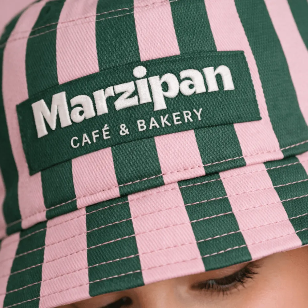 Летняя мерч-коллекция Marzipan Café — композиция