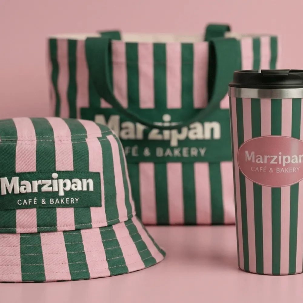 Летняя мерч-коллекция Marzipan Café — материал и цвет