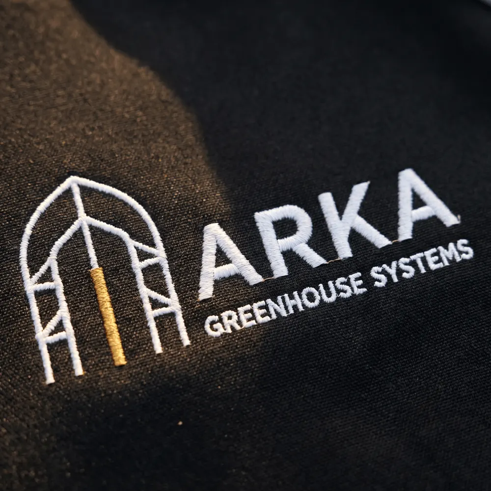 Мерч для ARKA: брендированная одежда и рабочая экипировка — композиция