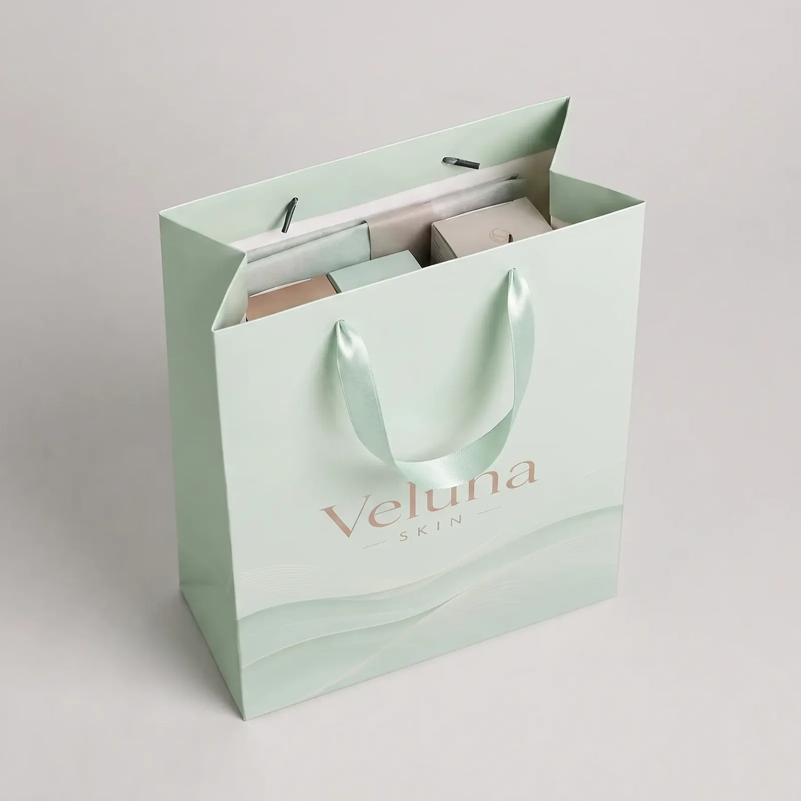 Премиальные пакеты Veluna Skin с золотым тиснением — комплектация